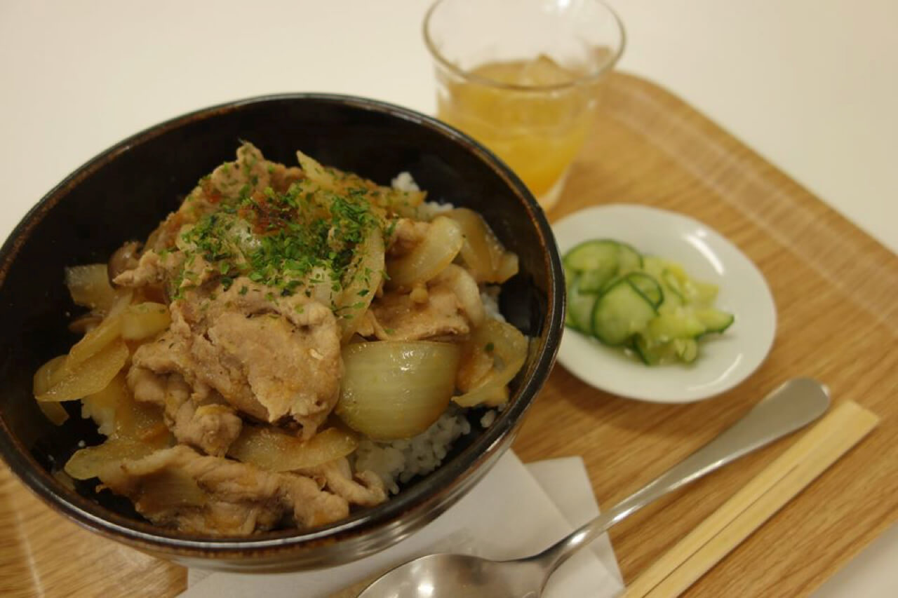 定番ランチの画像